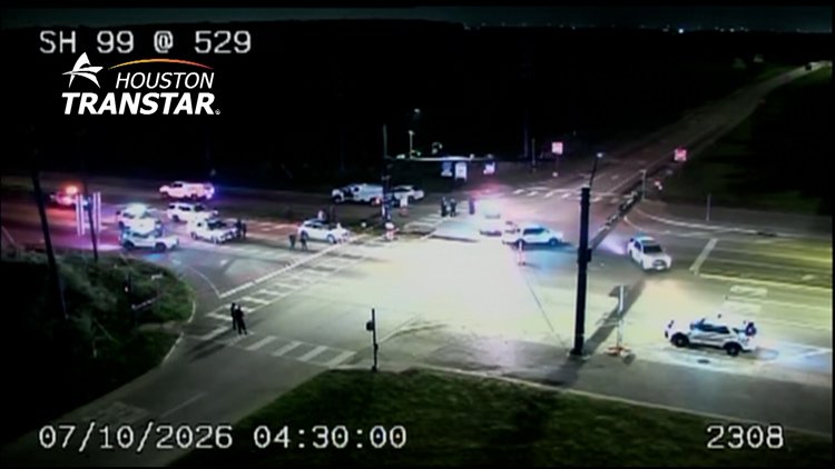 Man found shot to death in car at far west Harris County intersection